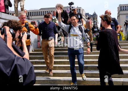 Brüssel, Belgien. 29. Mai 2023. Der Vorsitzende von Vlaams Belang, Tom Van Grieken, trifft am 29. Mai 2023 in Brüssel auf eine Protestsitzung der flämischen rechtsextremen Partei Vlaams Belang ein. Kredit: ALEXANDROS MICHAILIDIS/Alamy Live News Stockfoto