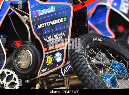 MANCHESTER, GROSSBRITANNIEN. MAI 29. während des SGB Premiership-Spiels zwischen Belle Vue Aces und Wolverhampton Wolves im National Speedway Stadium, Manchester, am Montag, den 29. Juli 2023. (Kredit: Thomas Edwards | MI News)MANCHESTER, Großbritannien. MAI 29. Vorbereitung des Treffens während des SGB Premiership-Spiels zwischen Belle Vue Aces und Wolverhampton Wolves im National Speedway Stadium, Manchester, am Montag, den 29. Juli 2023. (Kredit: Thomas Edwards | MI News) Kredit: MI News & Sport /Alamy Live News Stockfoto