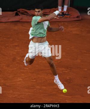 Paris, Frankreich. 29. Mai 2023. Roland Garros Paris French Open 2023. Tag 2 29./05/2023. Carlos Alcaraz (ESP) gewinnt die erste Runde des Spiels: Roger Parker/Alamy Live News Stockfoto