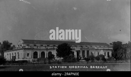 Südindien, von denen Teile heute als Pakistan bekannt sind: Station Hospital, Bareilly. Aus einer Serie, die aus dem ursprünglichen Schnappschuss des Ersten Weltkriegs in Indien, c1917-19, aufgenommen wurde. Die Originale waren kleine Fotos, die bei zu großer Vergrößerung schlecht aussehen könnten. Stockfoto