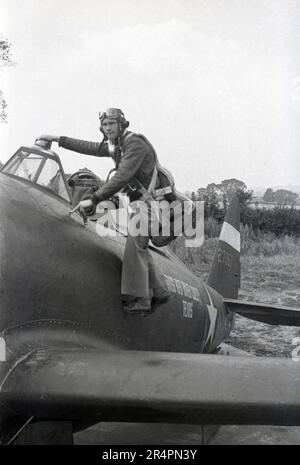 P-47D Thunderbolt Razorback - USAAF United States Army Air Force Republic P-47D Thunderbolt Razorback - WW2 / 2. Weltkrieg - 2. Weltkrieg über Europa Stockfoto