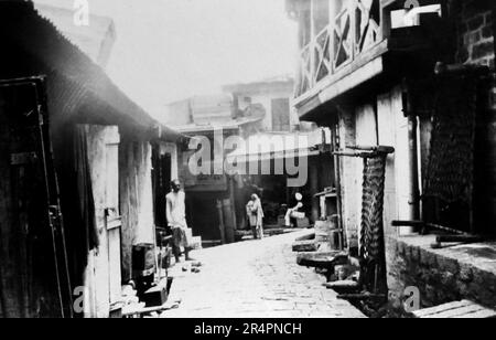 Südindien, von denen Teile heute als Pakistan bekannt sind: Der Basar in Dagshai, c1918. Aus einer Serie, die aus dem ursprünglichen Schnappschuss des Ersten Weltkriegs in Indien, c1917-19, aufgenommen wurde. Die Originale waren kleine Fotos, die bei zu großer Vergrößerung schlecht aussehen könnten. Stockfoto