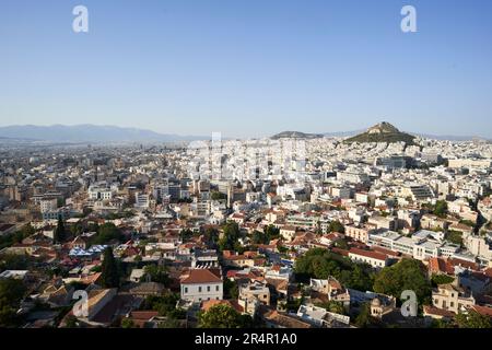 Athen, Griechenland, von der Akropolis aus gesehen, zeigt den Lycabettus. Stockfoto