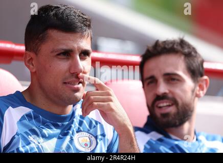 London, Großbritannien. 28. Mai 2023. Rodri of und Bernardo Silva Manchester City während des Premier League-Spiels im GTECH Community Stadium, London. Das Bild sollte lauten: Paul Terry/Sportimage Credit: Sportimage Ltd/Alamy Live News Stockfoto