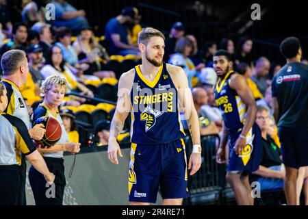 Edmonton, Kanada. 28. Mai 2023. Edmonton's (5) Martynas Varnas startet den Edmonton Stingers Saisoneröffner 2023 gegen den Calgary Surge. Calgary Surge 82 -81 Edmonton Stingers Credit: SOPA Images Limited/Alamy Live News Stockfoto