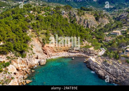 Cala de Deia, Nordküste, Sierra de Tramuntana, UNESCO-Weltkulturerbe, Mallorca, Balearen, Spanien, Mittelmeer Stockfoto