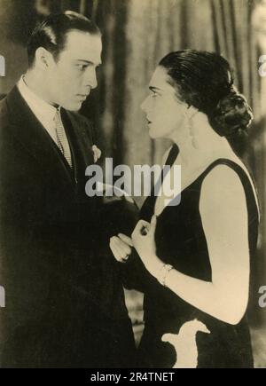 Italienisch-amerikanische Schauspieler Rudolph Valentino und Nita Naldi im Film Cobra, 1925 Stockfoto