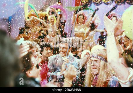 François Léotard, französischer Politiker, am Set von der TV-Show 'Karneval' auf Antenne 2. 1984 Stockfoto