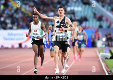 Jakob Ingebrigtsen (NOR) feiert nach dem Sieg über 1.500 m in 3:32,59, während des Treffens International Mohammed VI d'Athletisme de Rabat in Complexe Sportif Prinz Moulay Abdellah, Sonntag, 28. Mai 2023, in Rabat, Marokko. (Jiro Mochizuki/Bild des Sports) Stockfoto