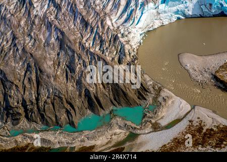 Blick auf die Gletscher des Taku Inlet in Alaska. Stockfoto