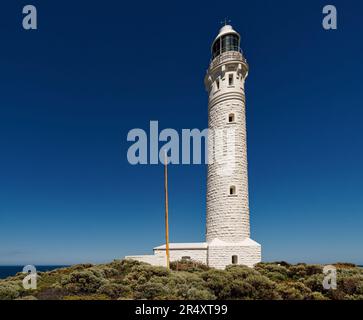 Der Leuchtturm von Cape Leeuwin befindet sich auf der Landzunge von Cape Leeuwin, dem südwestlichsten Punkt auf dem Festland des australischen Kontinents im Westen Stockfoto