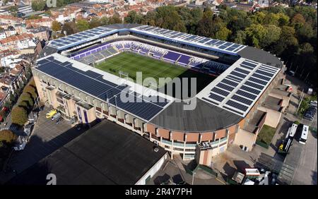 Der Lotto Park aus der Vogelperspektive (als Sponsoring), Anderlecht, Brüssel, Belgien, Heimat des RSC Anderlecht. Es ist auch bekannt als Constant Vanden Stock Stadium. Früher auch Emile Versé Stadium genannt Stockfoto