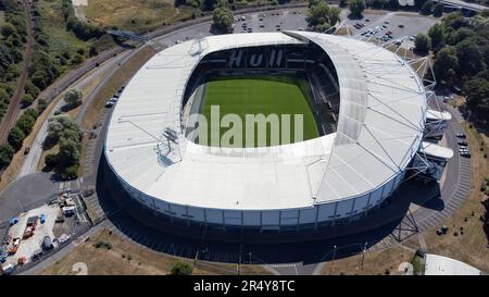 Luftaufnahme des MKM-Stadions, Heimstadion des Hull City FC. Das Gelände ist auch als KC-Stadion und KCOM-Stadion bekannt Stockfoto