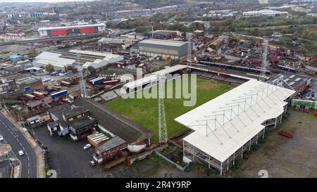 Blick aus der Vogelperspektive auf Millmoor und das AESSEAL New York Stadium, ehemalige und aktuelle Wohnhäuser des FC Rotherham United. Stockfoto