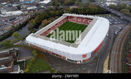 Luftaufnahme des AESSEAL New York Stadium, der aktuellen Heimat des Rotherham United FC. Es ist allgemein als das New York Stadium bekannt Stockfoto