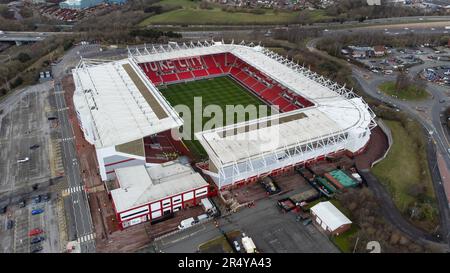 Das Stadion bet365, Heimstadion des Stoke City FC, aus der Vogelperspektive. Der Boden ist wahrscheinlich besser bekannt als das Britannia-Stadion Stockfoto