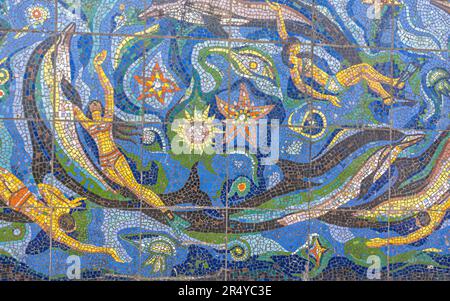 Delfinarium Batumi Mosaik. Georgien. Fertig gestellt: 1974 Künstler: Zaur Tsuladze und Vaja Bjalava Stockfoto