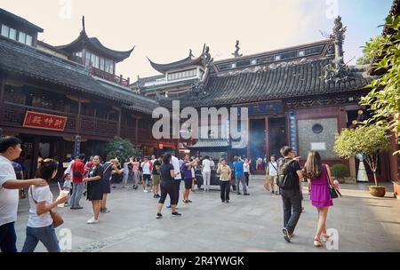 Shanghais City God Temple befindet sich in der Nähe des Yuyuan-Gartens Stockfoto