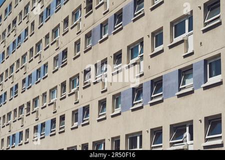 Außenansicht eines Wohnblocks in St. Vincent Terrace im Anderston District von Glasgow, Schottland, Großbritannien Stockfoto