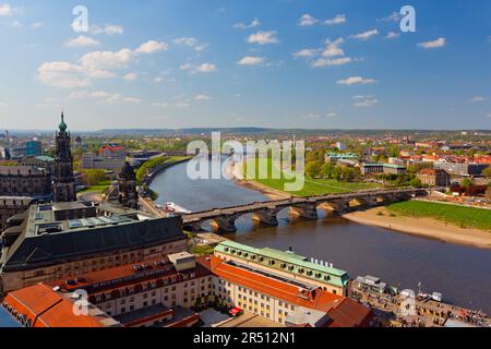 Panoramablick über die Dresdner Altstadt Stockfoto