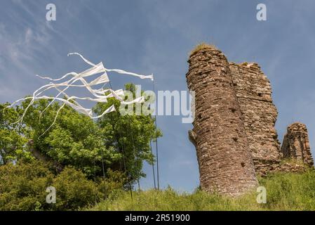 Der Hochhaus, Teil der mittelalterlichen Ruinen von Snodhill Castle, Herefordshire, Großbritannien, erbaut in den 11c Jahren Stockfoto