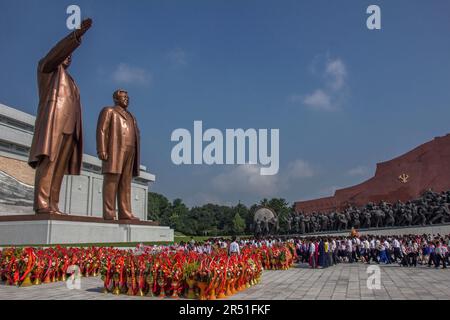 Nationale Feier am Mansu Hill Grand Monument in pjöngjang, nordkorea Stockfoto