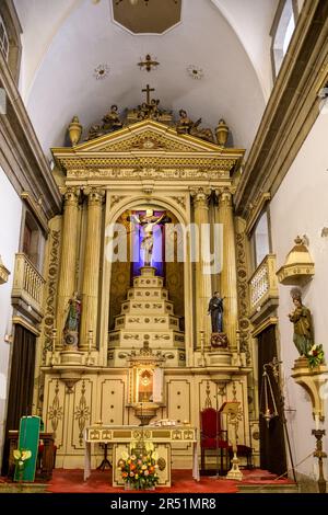 Porto, Portugal - 21. Februar 2023: Architektur in der Santa Catarina Kapelle. Das Mittelalter ist eine Attraktion Stockfoto