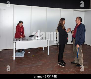 Heute findet die von SZKS organisierte Jobmesse im Jugendzentrum von Sarajevo statt Stockfoto