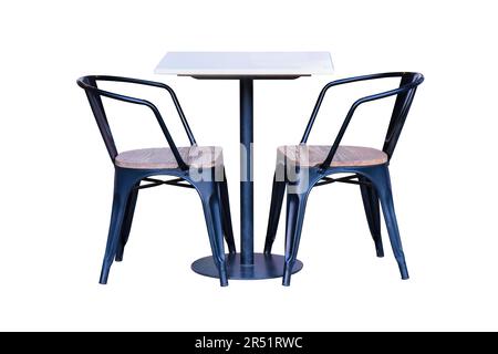 Esstisch und Stuhl mit Stahlbeinen isoliert auf weißem Hintergrund, Arbeit mit Clipping Pfad. Stockfoto