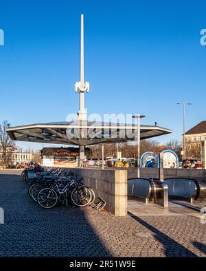 U-Bahn-Station Rathaus Spandau - westlicher Terminus der Linie U7 in Spandau, Berlin, Deutschland Stockfoto