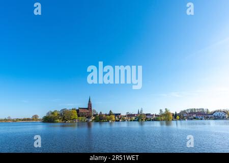 Townscaoe der Landstadt Roebel am Mueritz, St. Marienkirche, Seengebiet Mecklenbrug, Mecklenburg-Vorpommern, Ddr Stockfoto