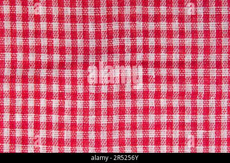 Kariertes Abstraktes Muster Stoff Picknick Tischdecke Vintage Gingham Hintergrund Kariert Textur Rot. Stockfoto