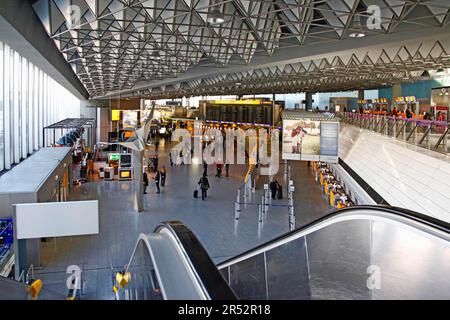 Terminal 1, Internationale Abflughalle, Check-in, Flughafen Frankfurt, Hessen, Deutschland Stockfoto