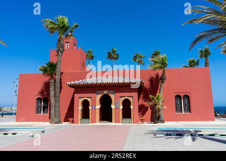 BENALMADENA, SPANIEN - 7. MAI 2023: Kulturzentrum - Castillo de El-Bil-Bil in Benalmadena, Spanien am 7. Mai 2023 Stockfoto