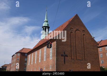 31 MAI 2023/ dänischer Protestant Allehelgens kirke von der Kirche in der dänischen Hauptstadt Kopenhagen Dänemark. (Foto: Francis Joseph Dean/Dean Pictures) Stockfoto