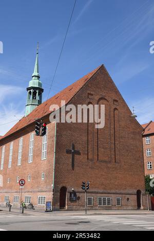 31 MAI 2023/ dänischer Protestant Allehelgens kirke von der Kirche in der dänischen Hauptstadt Kopenhagen Dänemark. (Foto: Francis Joseph Dean/Dean Pictures) Stockfoto