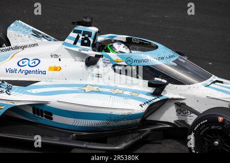 INDIANAPOLIS, INDIANA, USA - 2023/05/28: Fahrer Agustin Canapino (78) fährt während des 2023 Indy 500 auf dem Indianapolis Motor Speedway in Indianapolis. Stockfoto