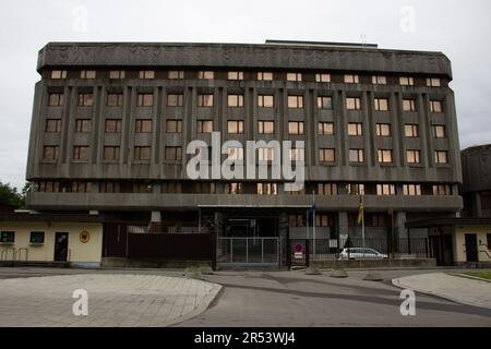 Moskau, Russland. 31. Mai 2023. Der Bau des Konsulats der Bundesrepublik Deutschland in Moskau. Am 31. Mai 2023 erließ die Bundesregierung einen Beschluss, vier ihrer fünf Konsulate in Russland zu schließen, unter Berufung auf die von der russischen Regierung verhängte Beschränkung der Anzahl deutscher Beamter, die im Land anwesend sein dürfen. Darüber hinaus widerrief Deutschland seine Zustimmung zum Betrieb von vier der fünf russischen Konsulate in Deutschland. (Foto: Vlad Karkov/SOPA Images/Sipa USA) Guthaben: SIPA USA/Alamy Live News Stockfoto