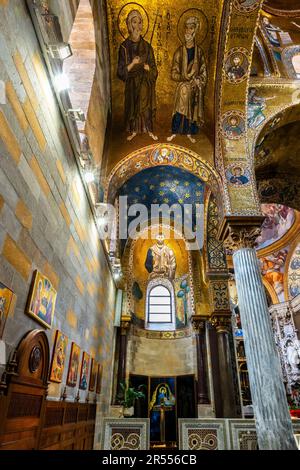 Kirche Santa Maria Dell'Ammiraglio, das Grundstück Arabisch-norman, Palermo. Sizilien, Italien. Es wurde 1143 auf Befehl von George von Antioc erbaut Stockfoto