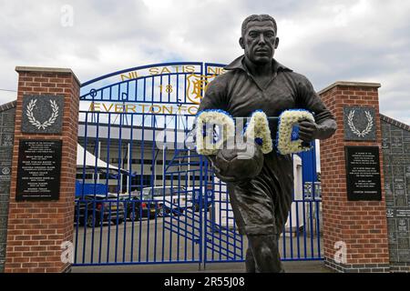 Dixie Dean Statue bei EFC, Everton Football Club, Goodison Park Stadium, Goodison Rd, Liverpool, Merseyside, England, Großbritannien, L4 4EL Stockfoto