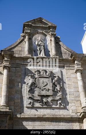 Vannes (Bretagne, Nordwestfrankreich): Wappen der Stadt am Stadttor „Porte Saint-Vincent“ im Stadtzentrum Stockfoto