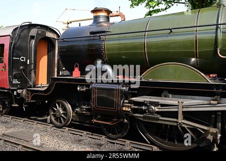 GWR 4073 Klasse Lokomotive Nr. 4079 Pendennis Castle am Cotswold Festival of Steam 2023 der Gloucestershire Warwickshire Steam Railway. Stockfoto