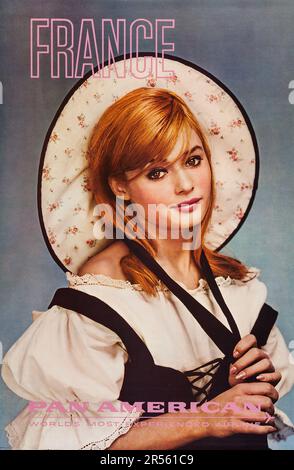 Pan am Poster Frankreich (Panamerikanisch, 1960er). Reiseposter mit einer französin Stockfoto