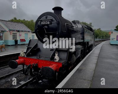 Dampfeisenbahn am Bahnhof Grosmont 3 Stockfoto