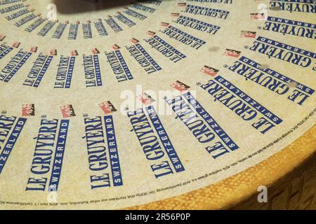 Die Schweiz. Kanton Fribourg. Gruyeres. Traditioneller Käse Stockfoto