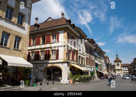 Die Schweiz. Kanton Fribourg. Murten. Morat. In die Altstadt Stockfoto