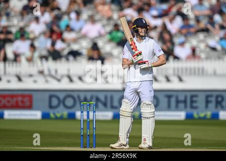 ZAK Crawley of England während des LV= Insurance Day One Test Match England gegen Irland bei Lords, London, Vereinigtes Königreich, 1. Juni 2023 (Foto von Craig Thomas/News Images) in London, Vereinigtes Königreich, am 6.1.2023. (Foto: Craig Thomas/News Images/Sipa USA) Stockfoto