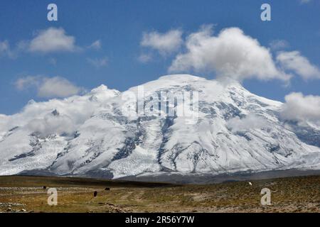 China. Xinjiang. Region Pamir. Muztagh Ata Stockfoto