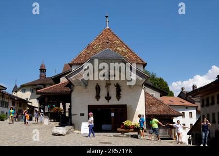 Die Schweiz. Kanton Fribourg. Gruyeres. Mittelalterliche Stadt Stockfoto