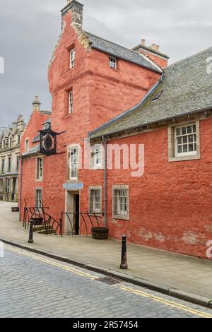 Abbot House ist das älteste säkulare Gebäude in Dunfermline Stockfoto